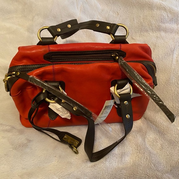 Lucky Brand Buckman leather satchel handbag, in Haute Red, NWT, style LB1041 - Picture 6 of 16